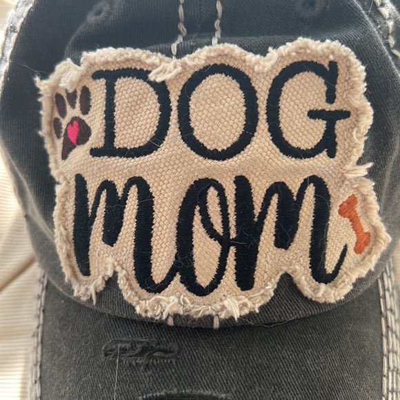 🐾💕 DOG MOM HAT - Picture 2 of 6